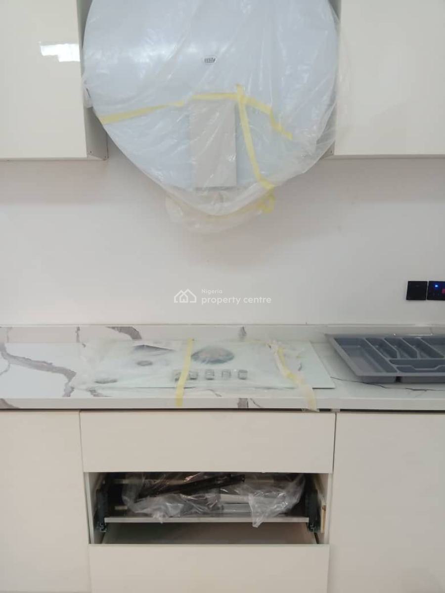 Four Bedroom Terrace, Off Admiralty Way, Lekki Phase 1, Lekki, Lagos, Terraced Duplex for Sale