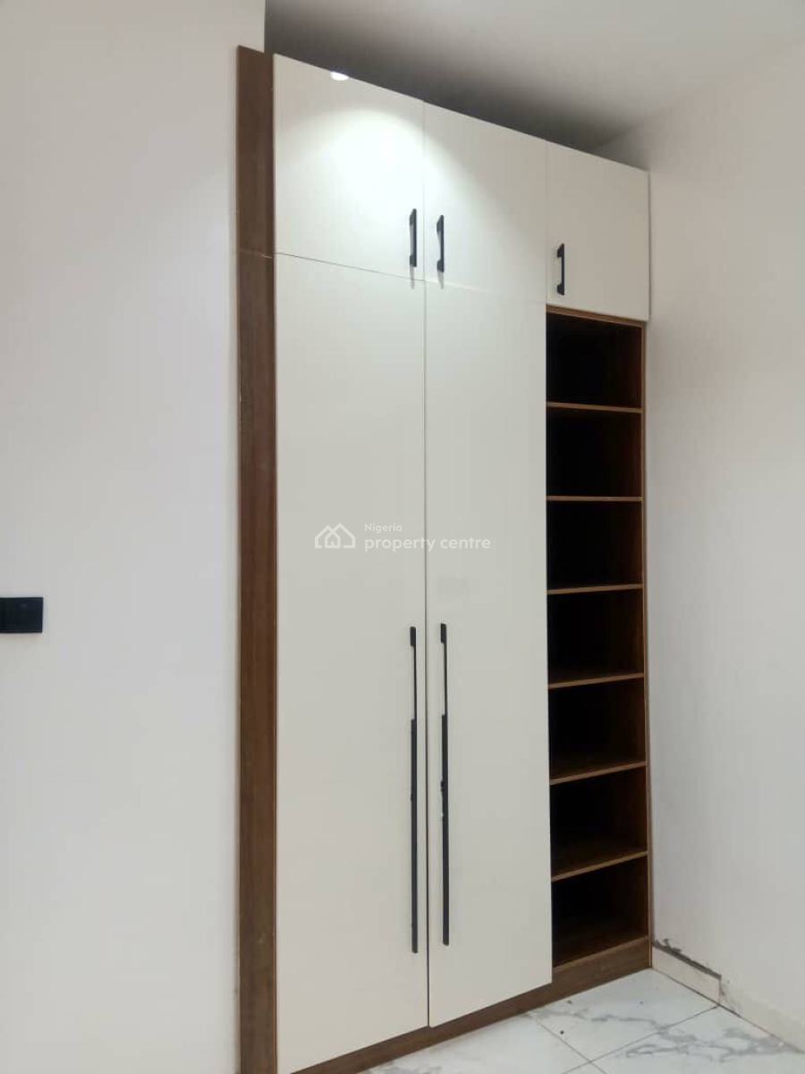 Four Bedroom Terrace, Off Admiralty Way, Lekki Phase 1, Lekki, Lagos, Terraced Duplex for Sale