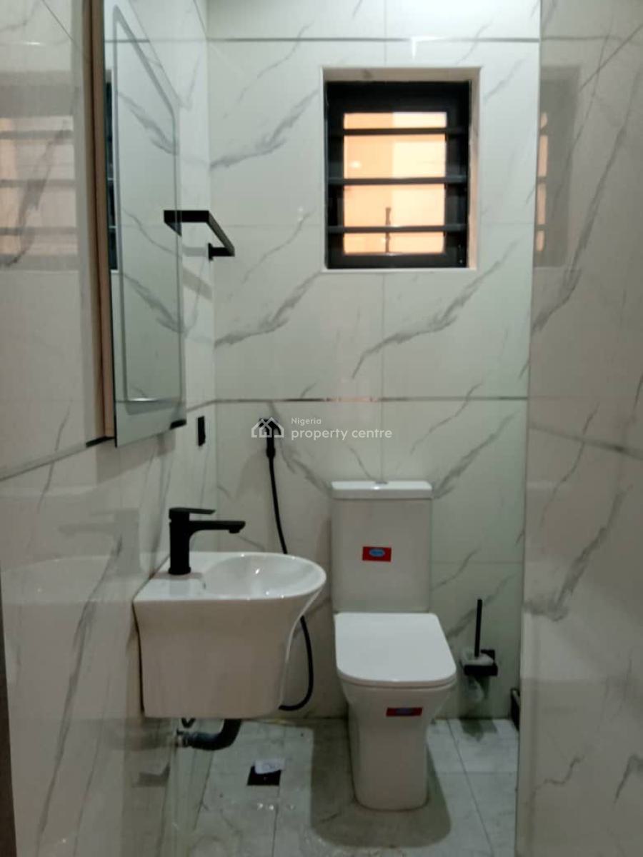 Four Bedroom Terrace, Off Admiralty Way, Lekki Phase 1, Lekki, Lagos, Terraced Duplex for Sale