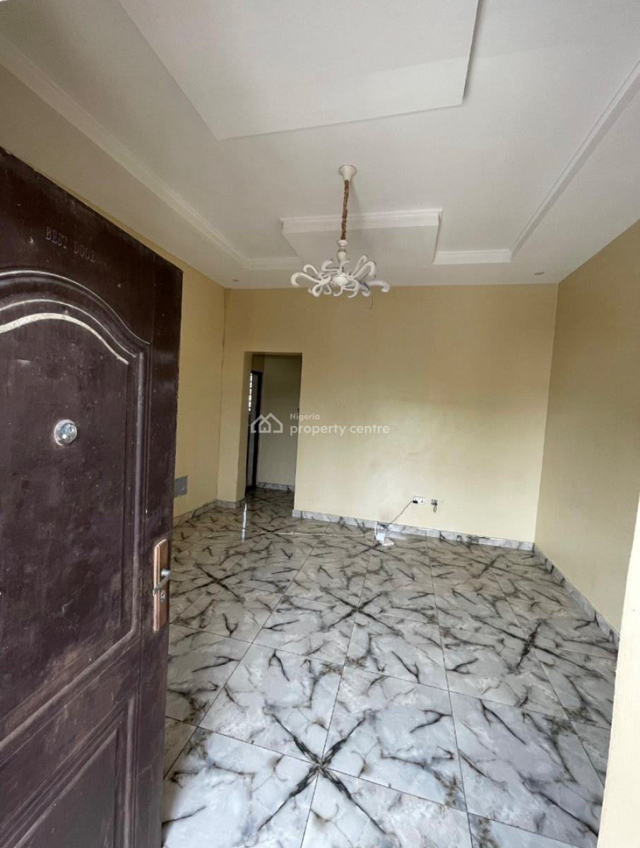 Well Maintained Mini Flat in an Estate, Lekki, Lagos, Mini Flat (room and Parlour) for Rent
