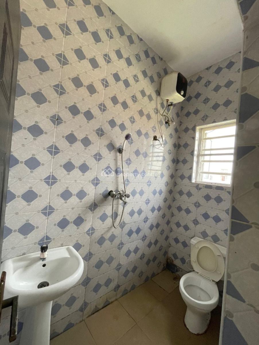 Well Maintained Mini Flat in an Estate, Lekki, Lagos, Mini Flat (room and Parlour) for Rent