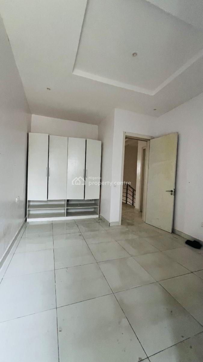 Well Built 4 Bedroom Terrace Duplex, Ologolo, Lekki, Lagos, Terraced Duplex for Rent