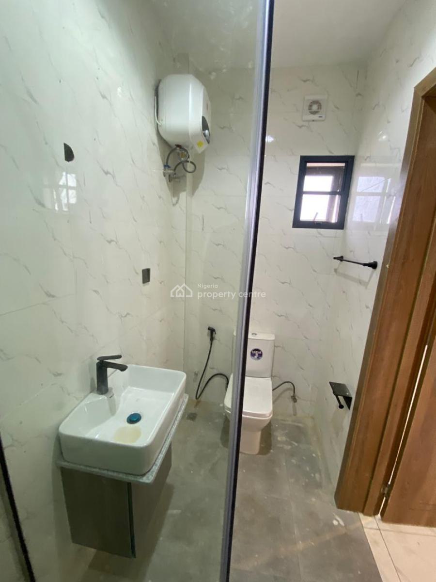 3 Bedroom Apartment, Salem, Lekki, Lagos, Flat / Apartment for Sale