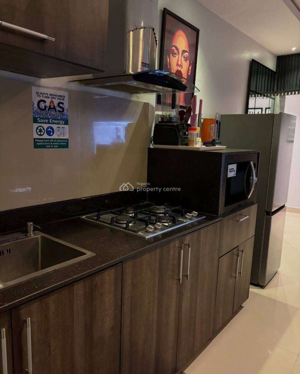 Scav U2 X Spacious 2bedroom Apartments, Airport Road, Ikeja, Lagos, Flat / Apartment Short Let