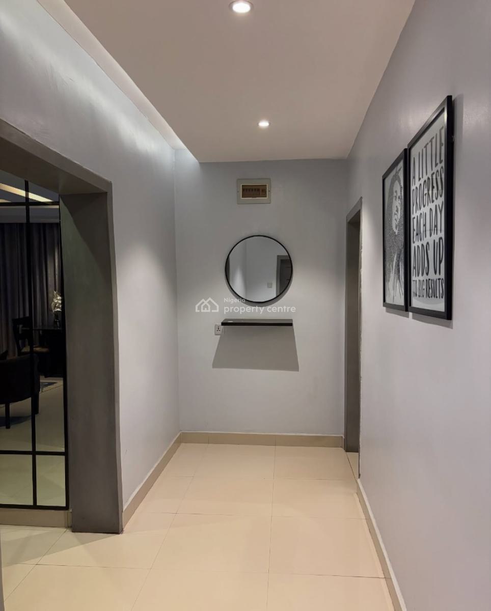 Scav U2 X Spacious 2bedroom Apartments, Airport Road, Ikeja, Lagos, Flat / Apartment Short Let