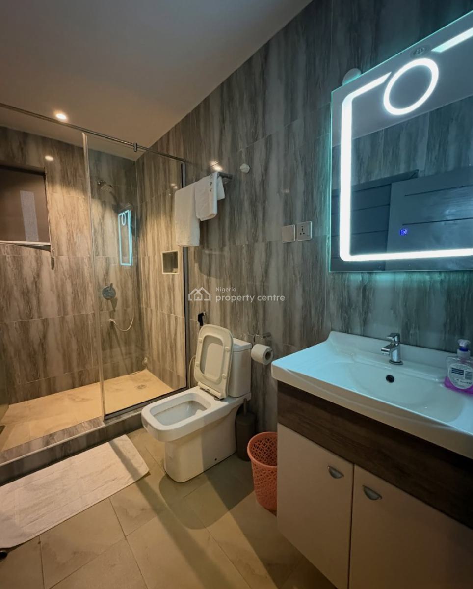 Scav U2 X Spacious 2bedroom Apartments, Airport Road, Ikeja, Lagos, Flat / Apartment Short Let