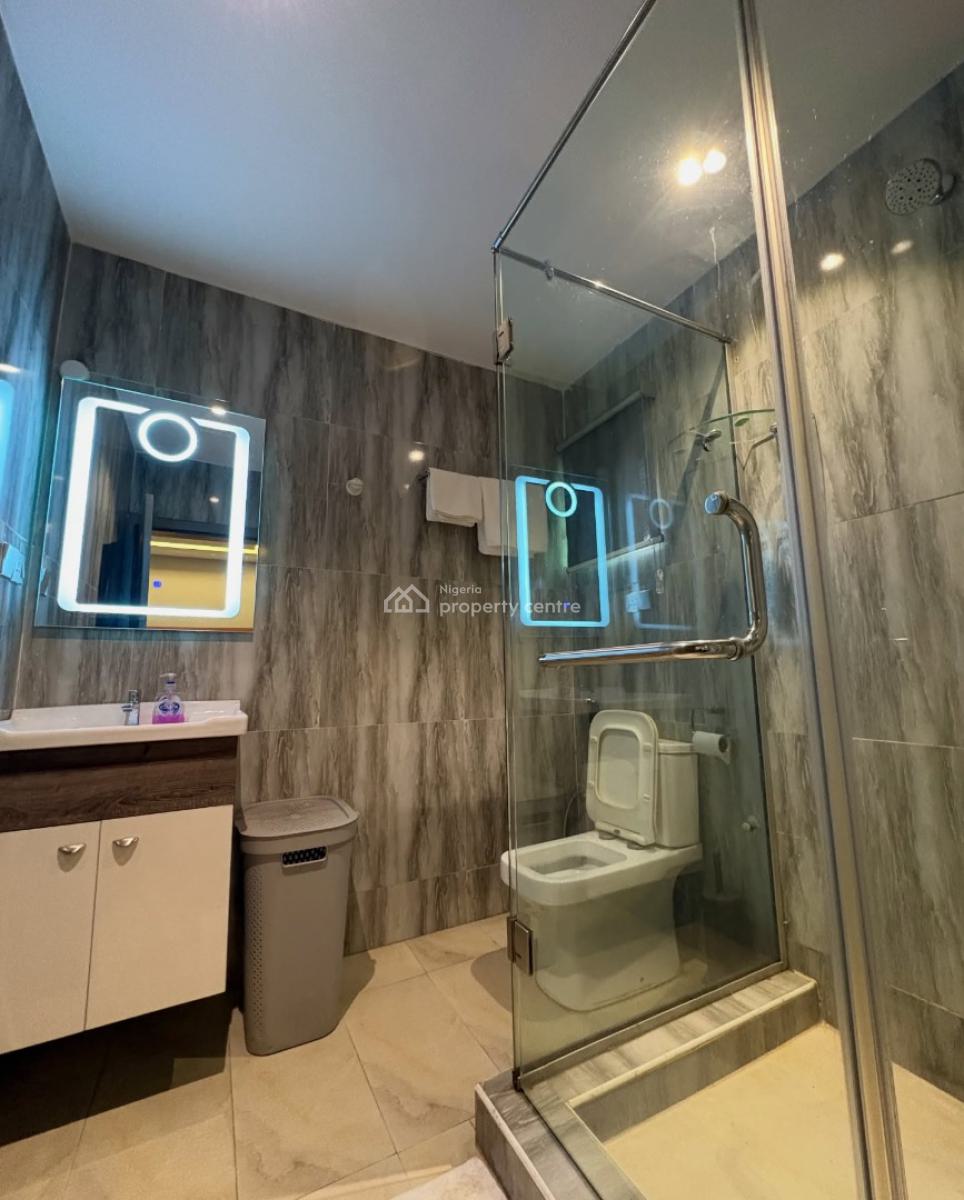 Scav U2 X Spacious 2bedroom Apartments, Airport Road, Ikeja, Lagos, Flat / Apartment Short Let