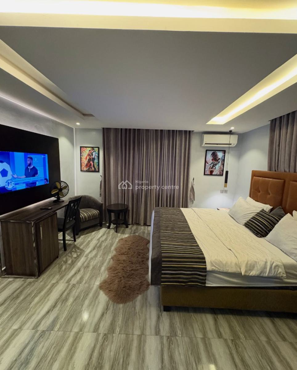 Scav U2 X Spacious 2bedroom Apartments, Airport Road, Ikeja, Lagos, Flat / Apartment Short Let