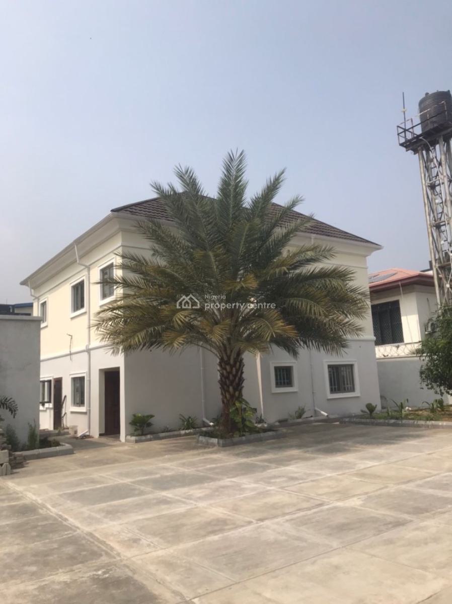 Newly Built 4 Units of 3 Bedroom Flat with Bq, Lekki Phase 1, Lekki, Lagos, Flat / Apartment for Rent