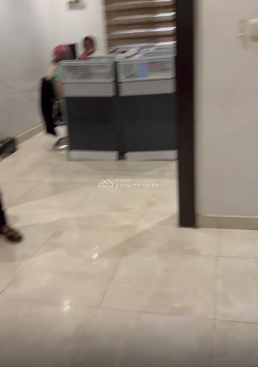 4bedroom Semi Detached Duplex with Bq, Wuse 2, Abuja, Semi-detached Duplex for Sale