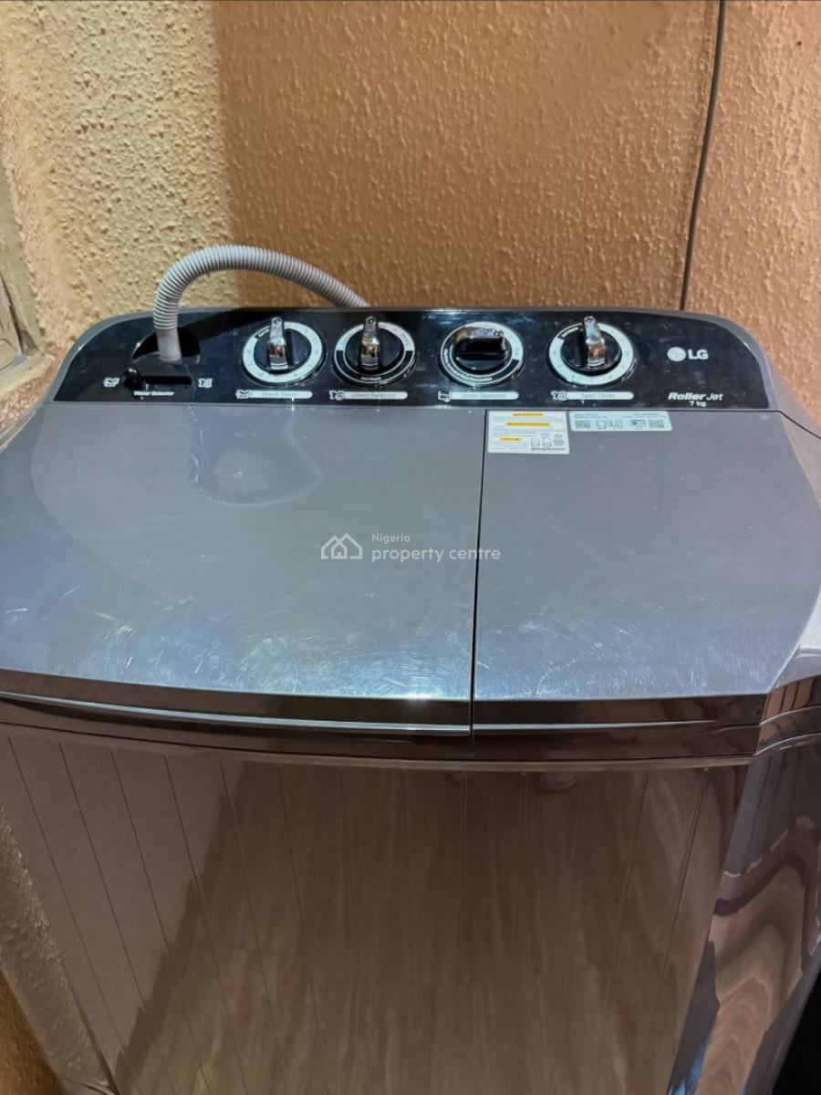 Scav D3 X Spacious 2bedroom Apartments, Airport Road, Ikeja, Lagos, Flat / Apartment Short Let