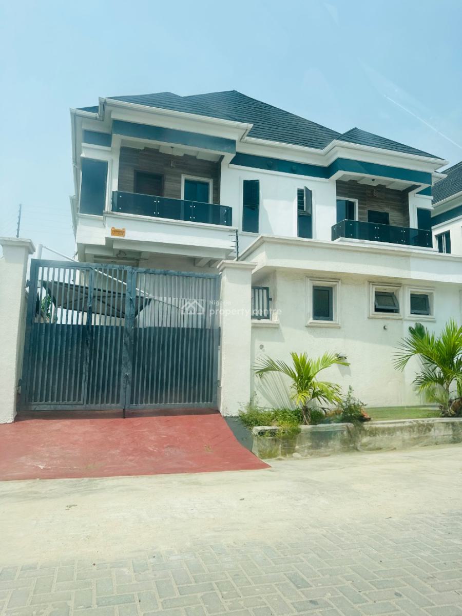 Specious 4bedrooms Semi Detached Duplex with Bq, Orchid, Lekki, Lagos, Semi-detached Duplex for Sale