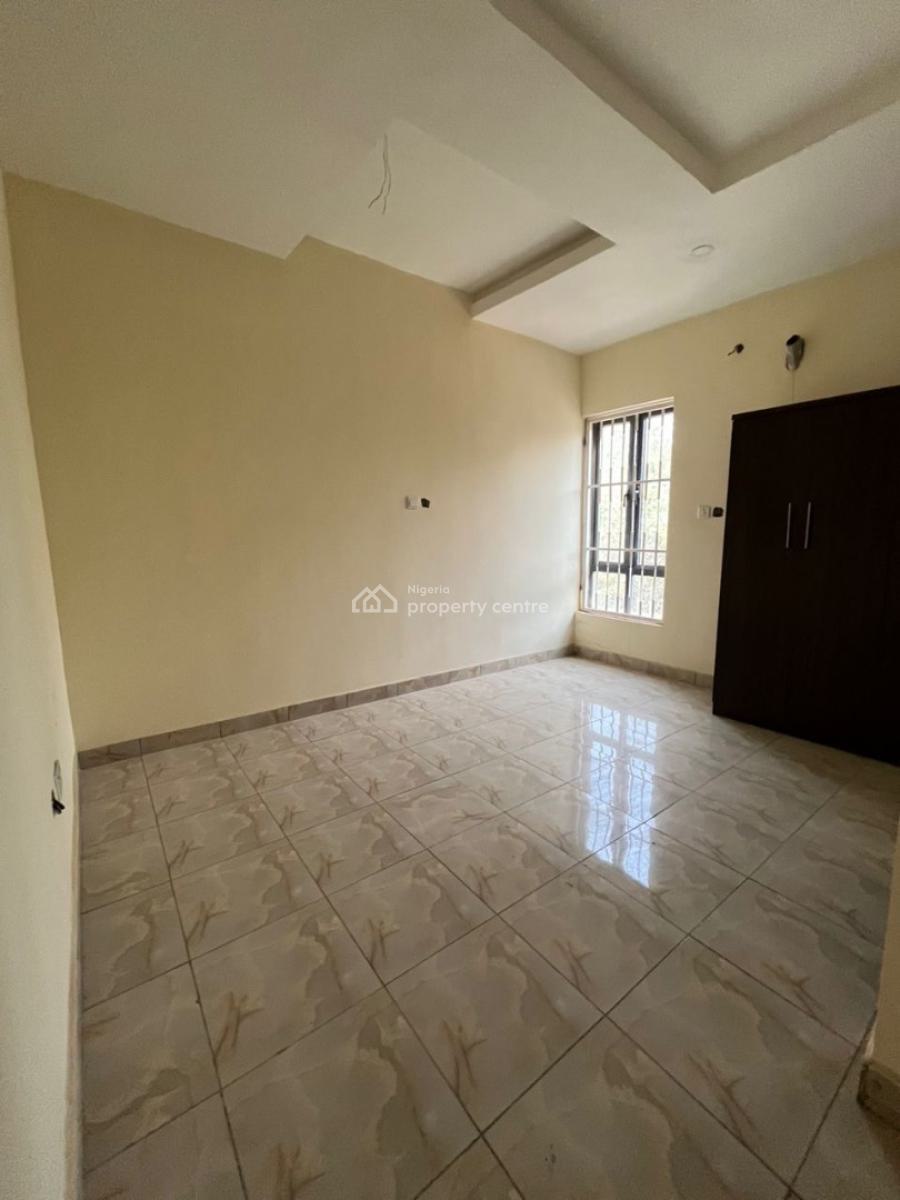 3bedroom Apartment, Gaduwa, Abuja, Block of Flats for Sale