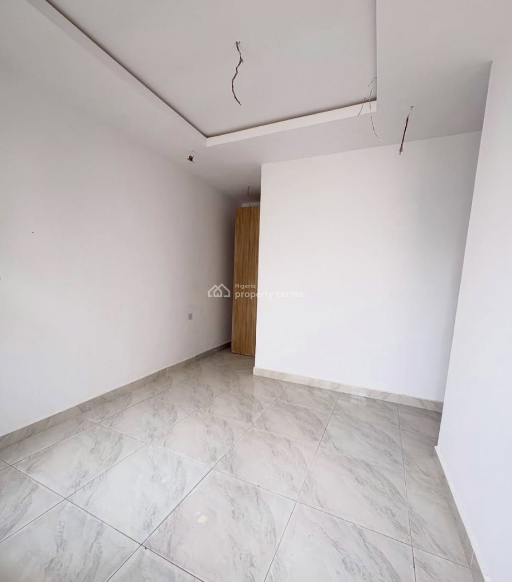 Serviced 2 Bedroom En-suite Maisonette with an Open Fitted Kitchen, Co, Lekki Phase 1, Lekki, Lagos, Flat / Apartment for Rent