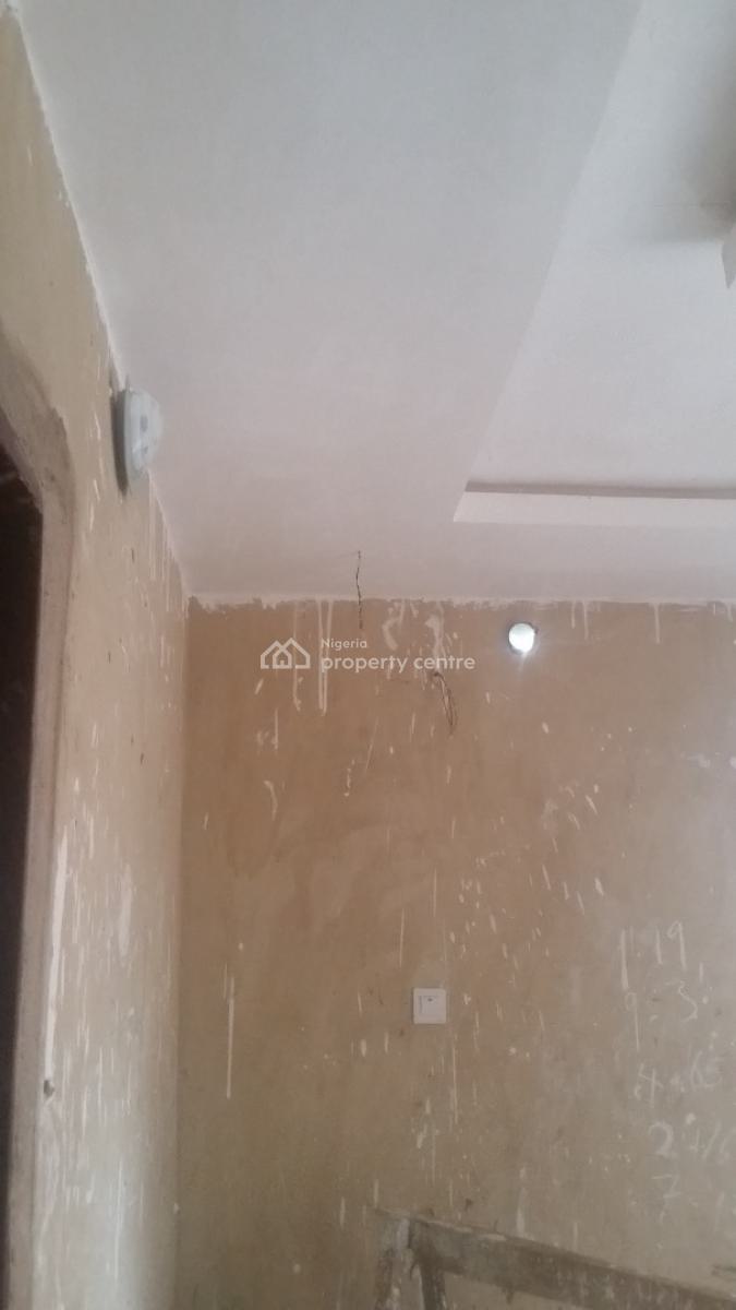 Executive Newly Built Units of 2 Bedroom Flats, Surulere, Surulere, Lagos, Flat / Apartment for Rent