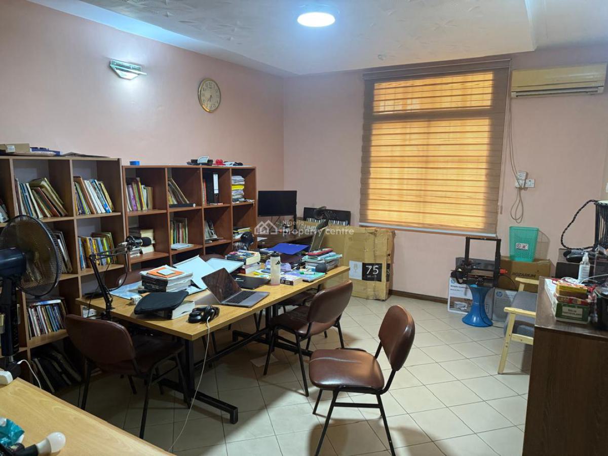 5 Bedroom Detached House on 1000sqm, Lekki Phase 1, Lekki, Lagos, Detached Duplex for Rent