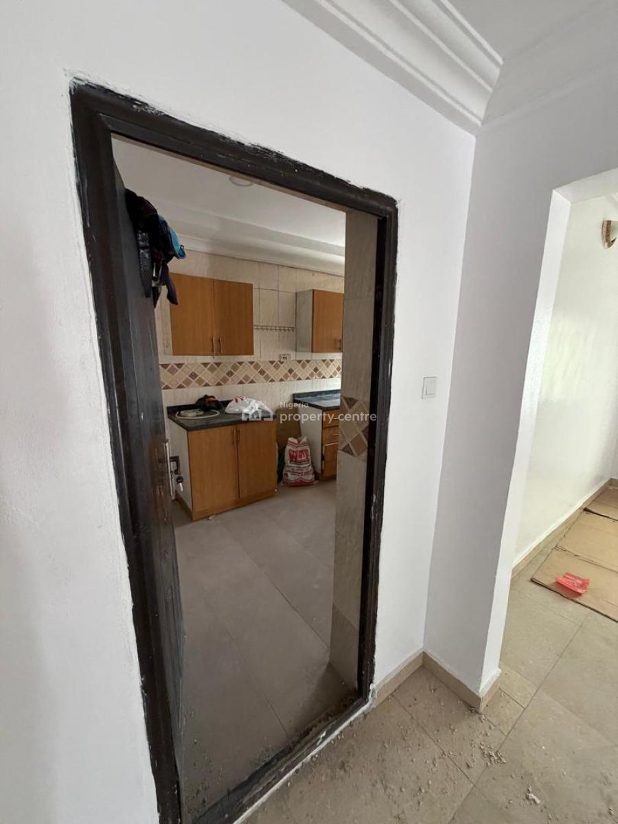 a Newly Renovated Spacious Mini Flat, 9, Pedrisi Street, Off Mobil Road, Ogoyo, Ilaje, Ajah, Lagos, Mini Flat (room and Parlour) for Rent