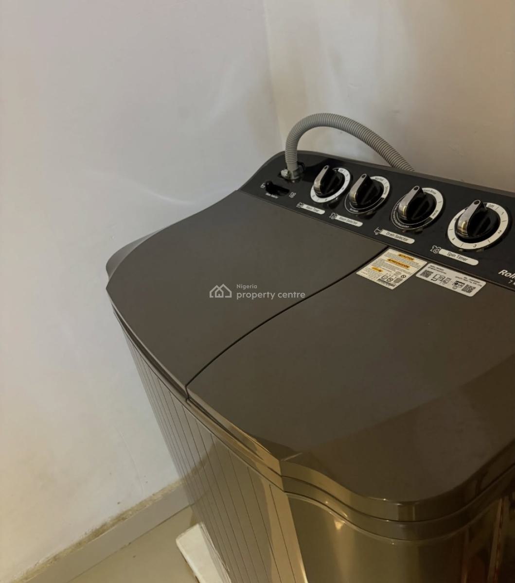 Scav D2 X Spacious 2bedroom Apartments, Airport Road,, Ikeja, Lagos, Flat / Apartment Short Let