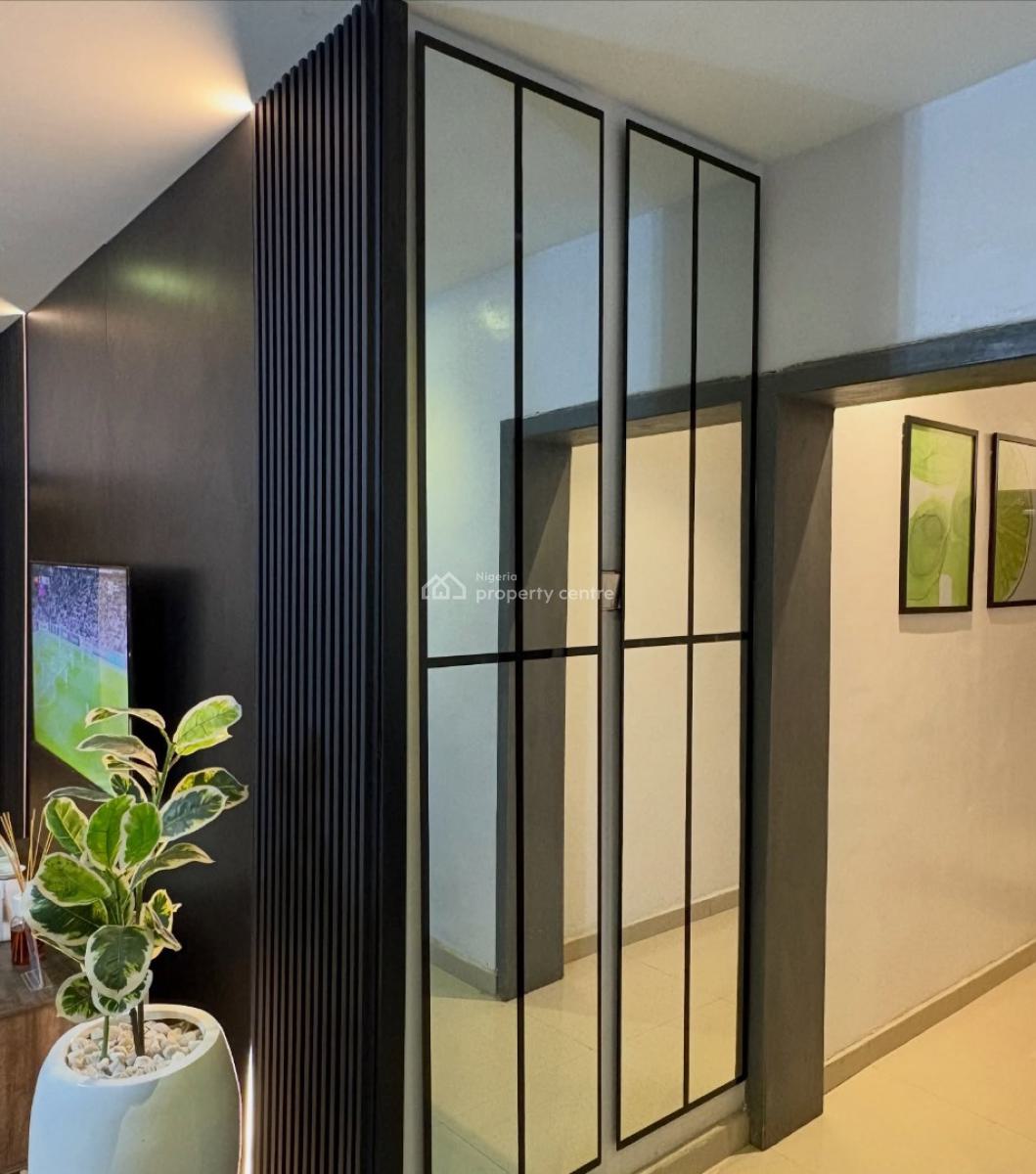 Scav D2 X Spacious 2bedroom Apartments, Airport Road,, Ikeja, Lagos, Flat / Apartment Short Let