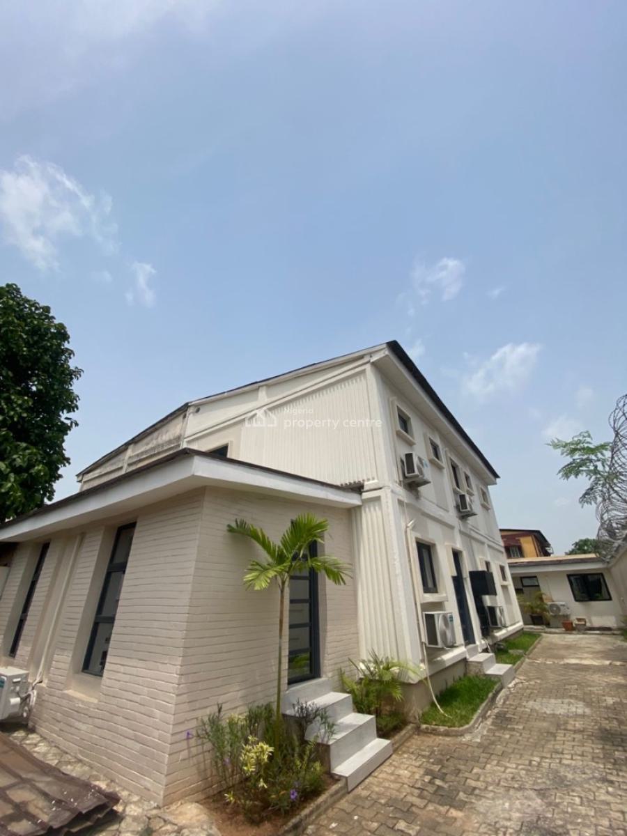 Luxury and Spacious 5 Bedroom Semi- Detached Duplex with  Studio Bq, Dolphin Estate, Ikoyi, Lagos, Semi-detached Duplex for Rent