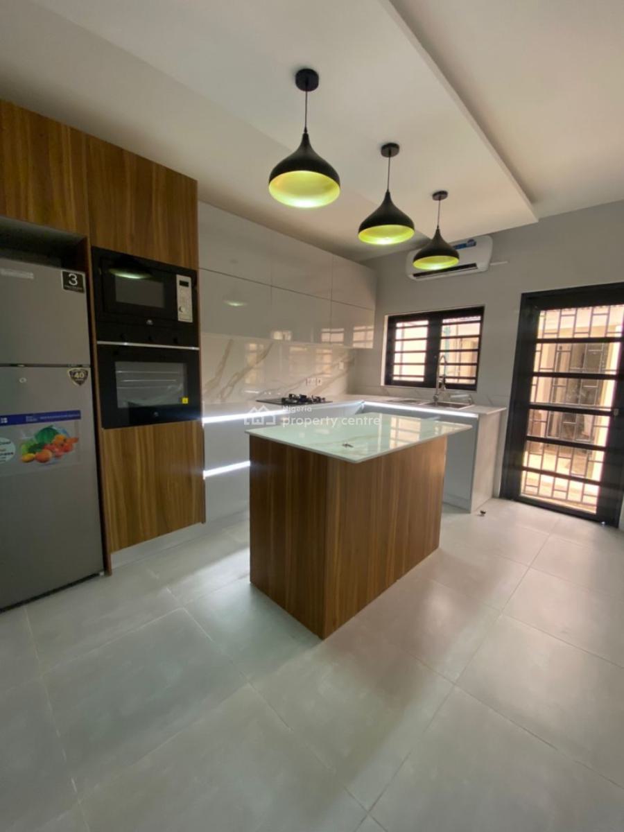 Luxury and Spacious 5 Bedroom Semi- Detached Duplex with  Studio Bq, Dolphin Estate, Ikoyi, Lagos, Semi-detached Duplex for Rent