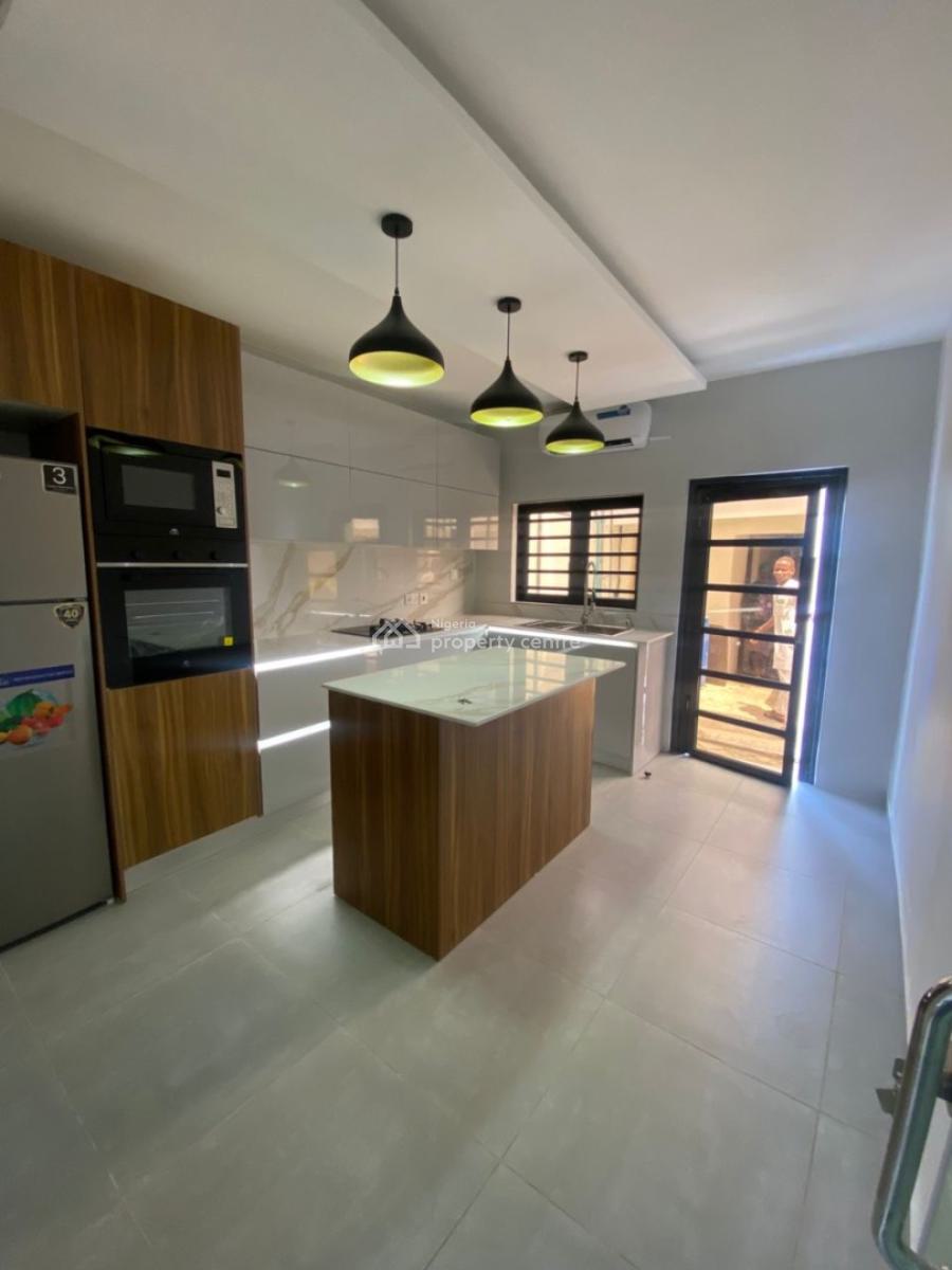 Luxury and Spacious 5 Bedroom Semi- Detached Duplex with  Studio Bq, Dolphin Estate, Ikoyi, Lagos, Semi-detached Duplex for Rent
