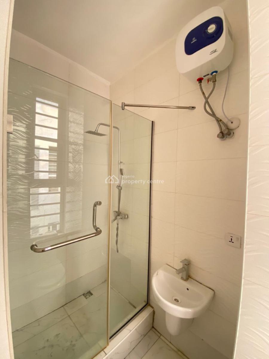 Fully Serviced 2 Bedroom Apartment, Ologolo, Lekki, Lagos, Flat / Apartment for Rent