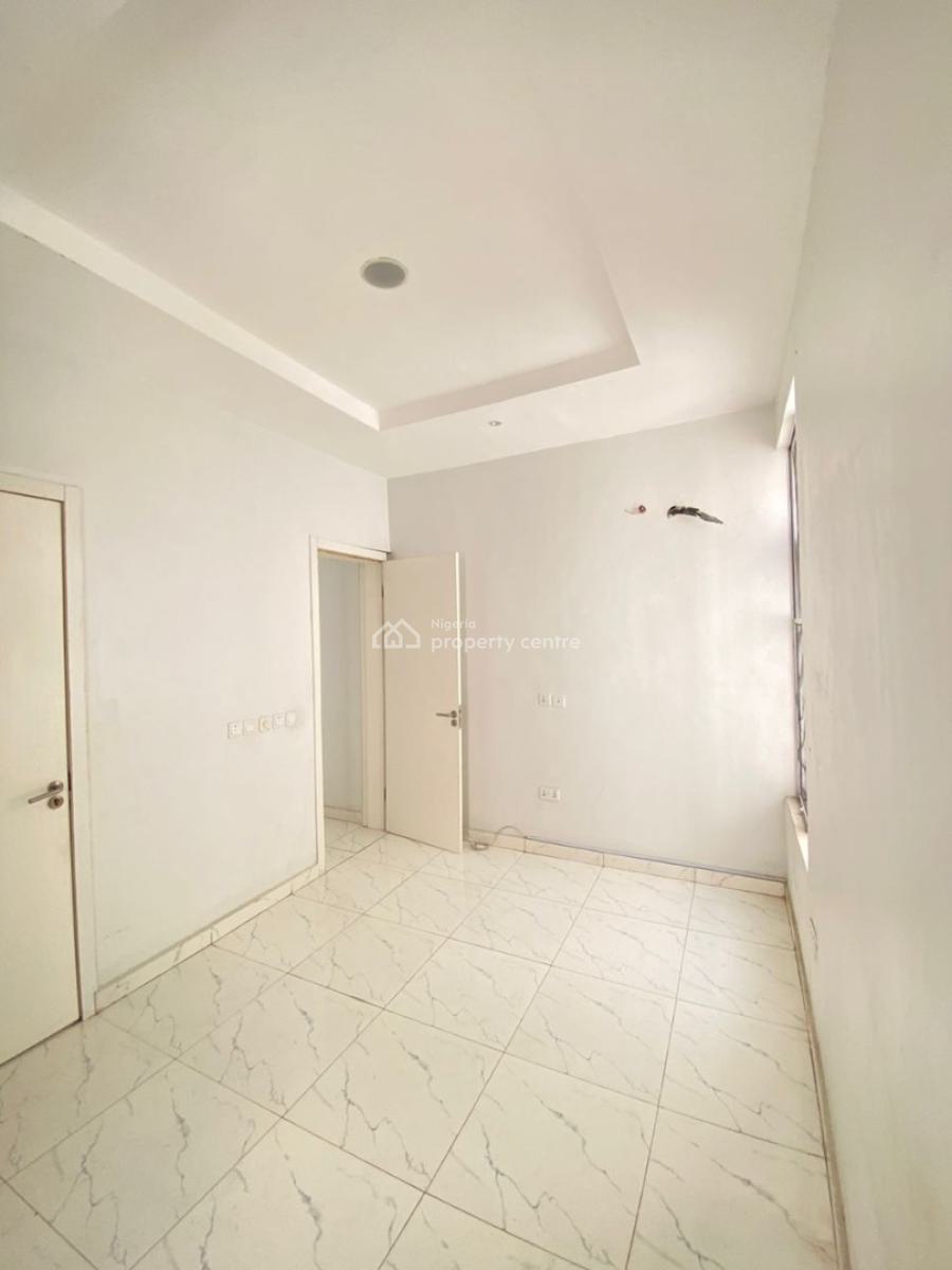 Fully Serviced 2 Bedroom Apartment, Ologolo, Lekki, Lagos, Flat / Apartment for Rent