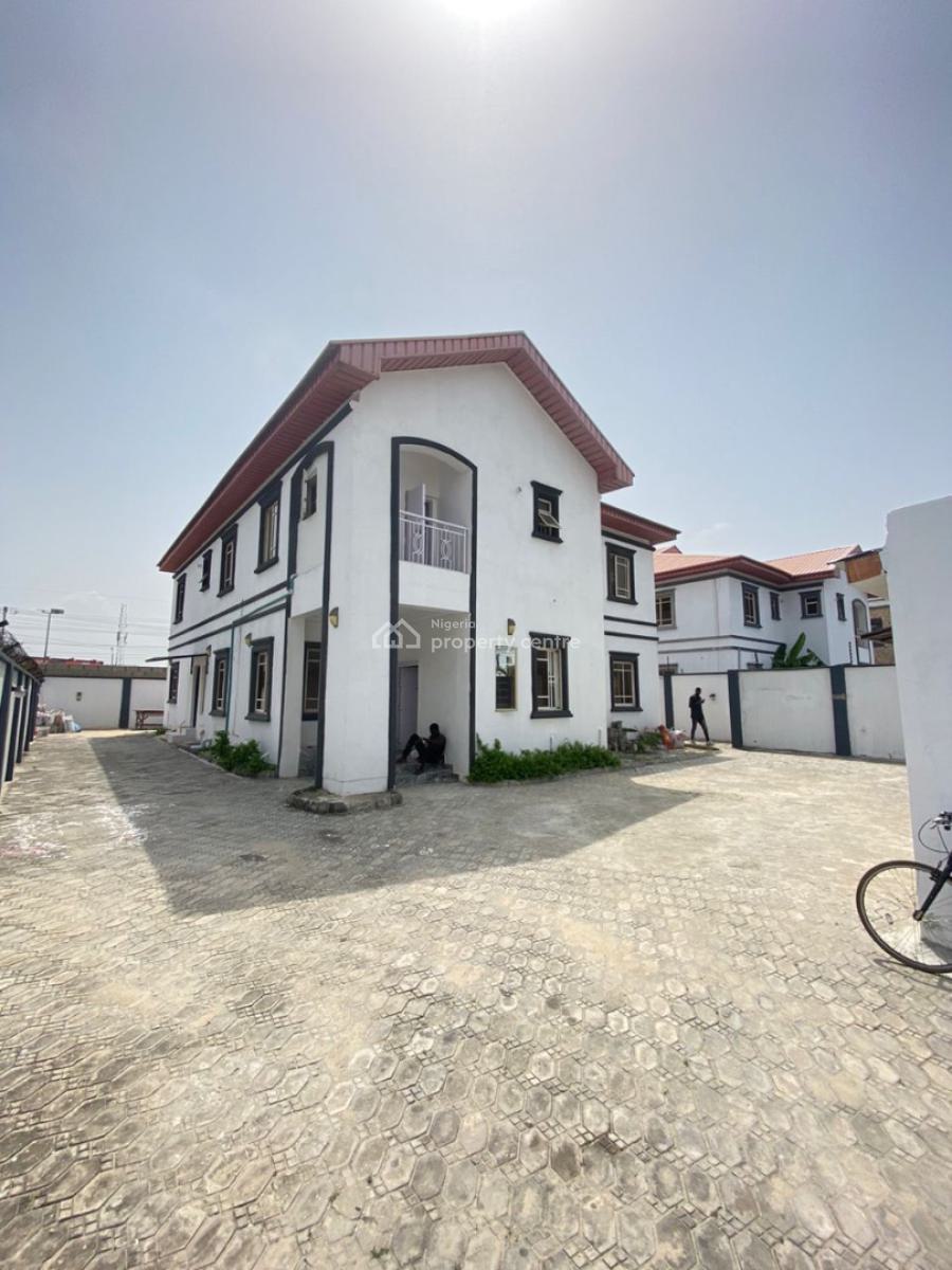 1 Bedroom Apartment, Lekki Phase 1, Lekki, Lagos, Flat / Apartment for Rent