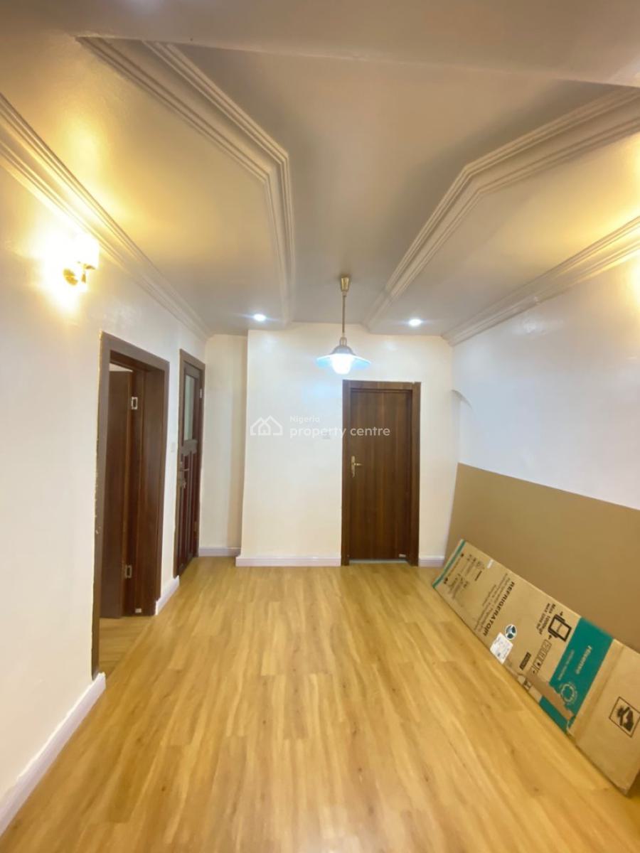 1 Bedroom Apartment, Lekki Phase 1, Lekki, Lagos, Flat / Apartment for Rent