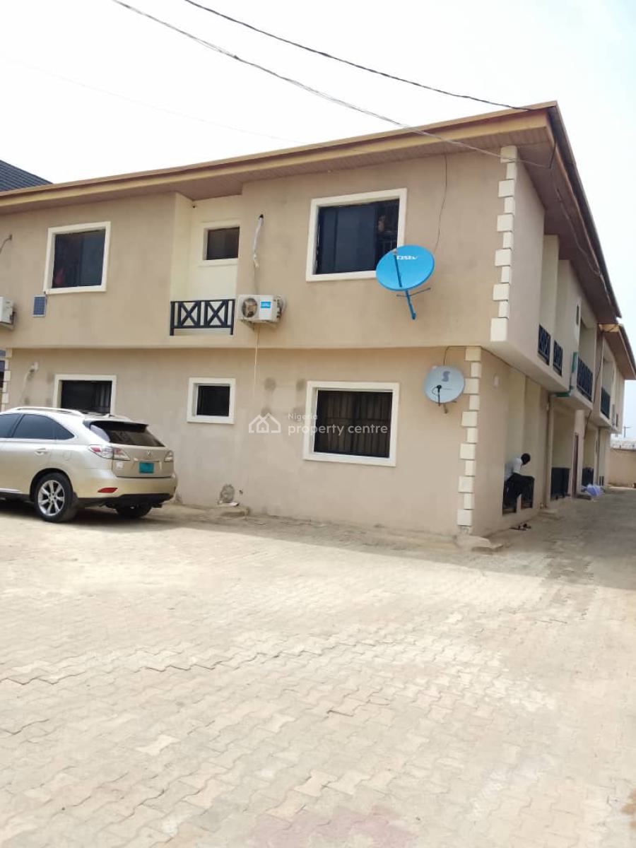 Block of Flats of 4 Units 3 Bedroom Flats, Femi Owolabi Zone C, Jin Crescent, Ikorodu Gra 2, Ikorodu, Lagos, Block of Flats for Sale