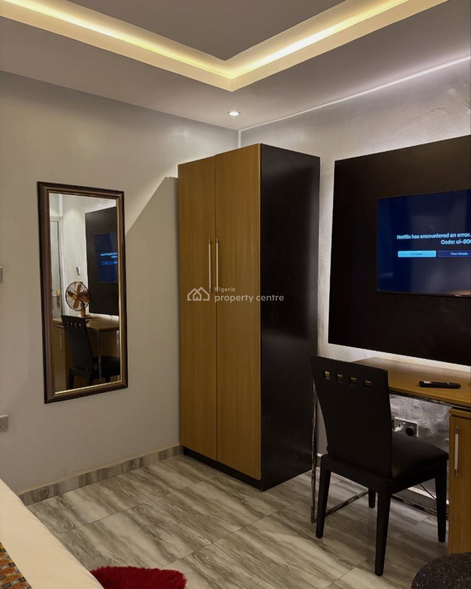 Scav U1 X Spacious 1bedroom Apartments, Airport Road, Ikeja, Lagos, Flat / Apartment Short Let
