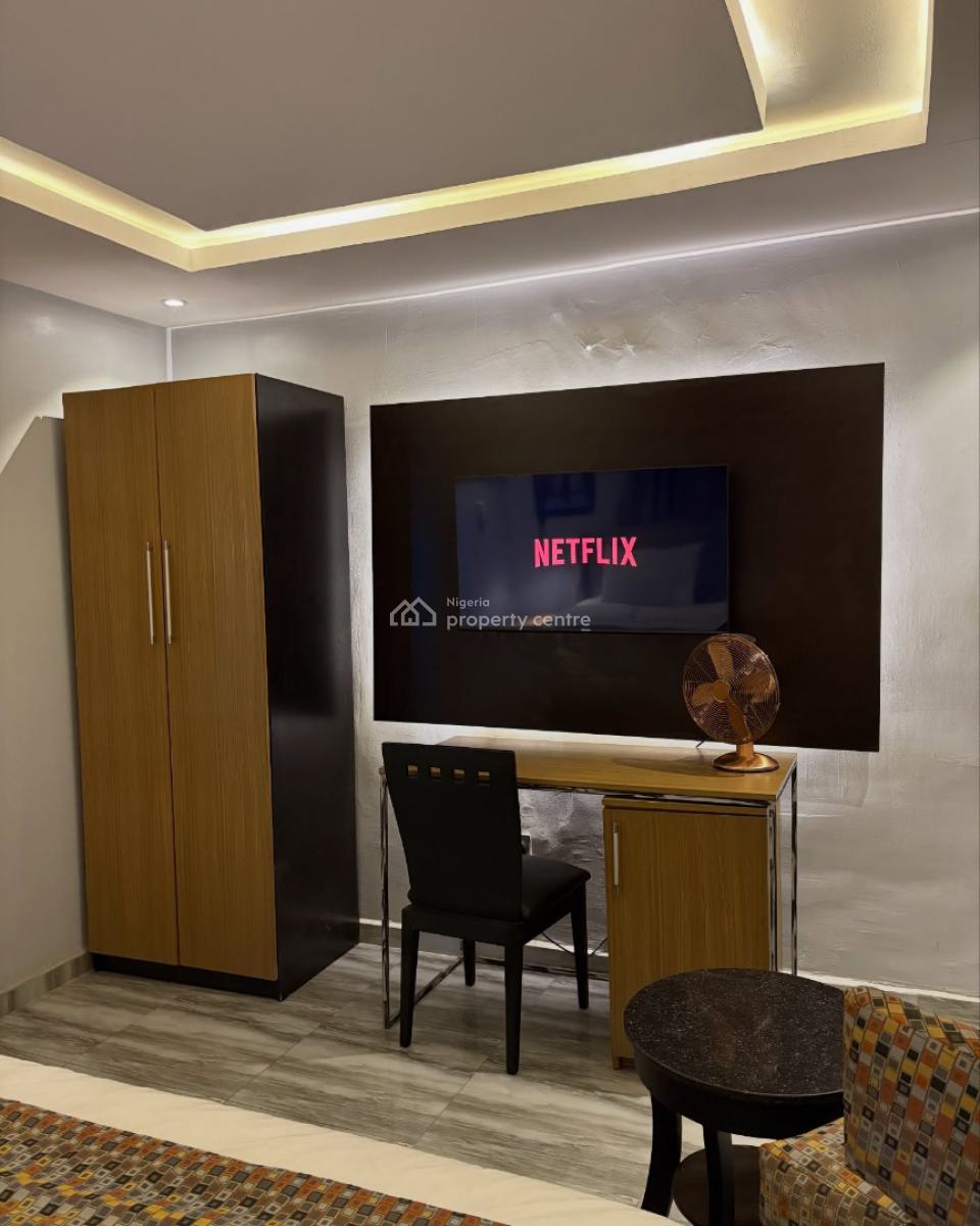 Scav U1 X Spacious 1bedroom Apartments, Airport Road, Ikeja, Lagos, Flat / Apartment Short Let
