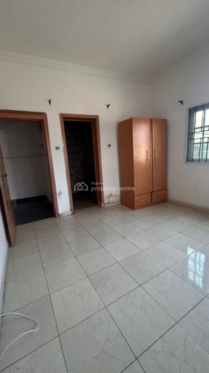 Spacious 2 Bedrooms Flat with Spacious Kitchen & Store, Along Abraham Adesanya, Ajah, Lagos, Flat / Apartment for Rent