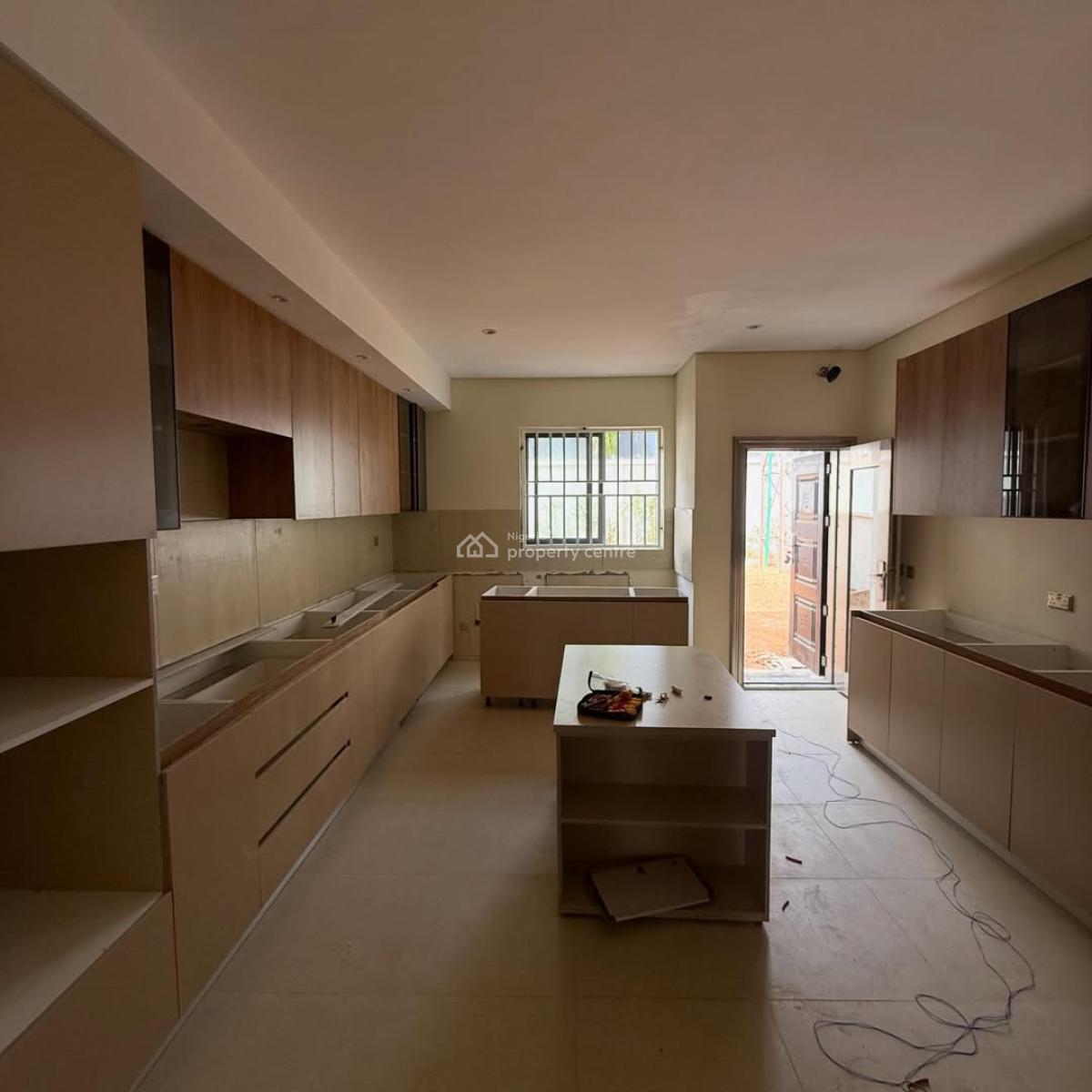 Spacious 5 Bedroom Terrace Duplex (privately Gated) 1 Room Bq, Katampe Extension, Katampe, Abuja, Terraced Duplex for Sale