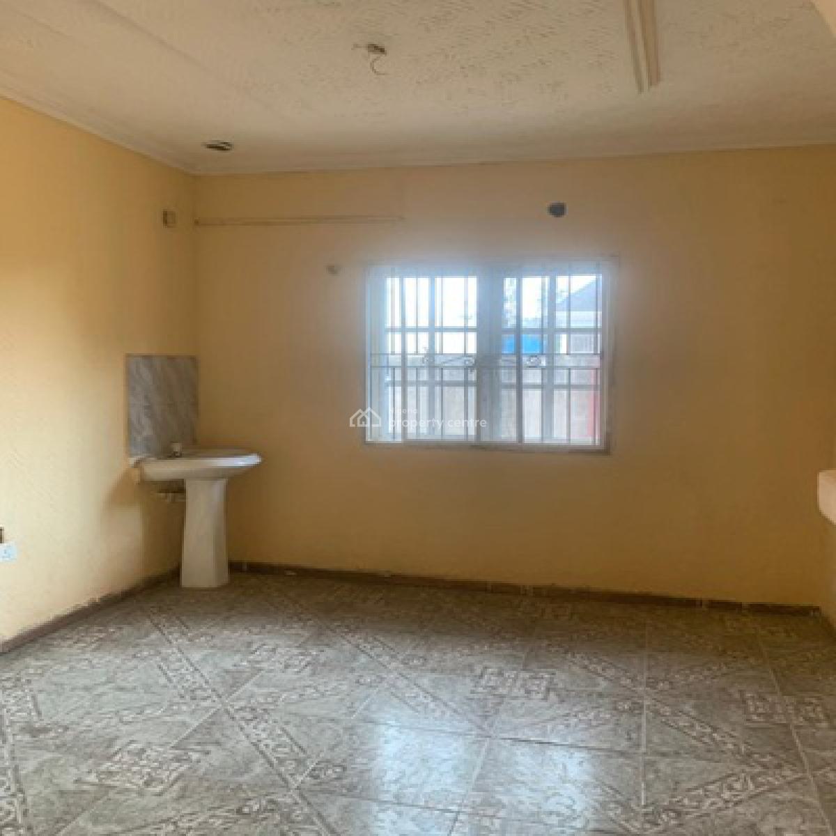3 Bedroom  Bungalow with a Mini Flat, Arigbajo,ifo,, Ifo, Ogun, Detached Bungalow for Rent