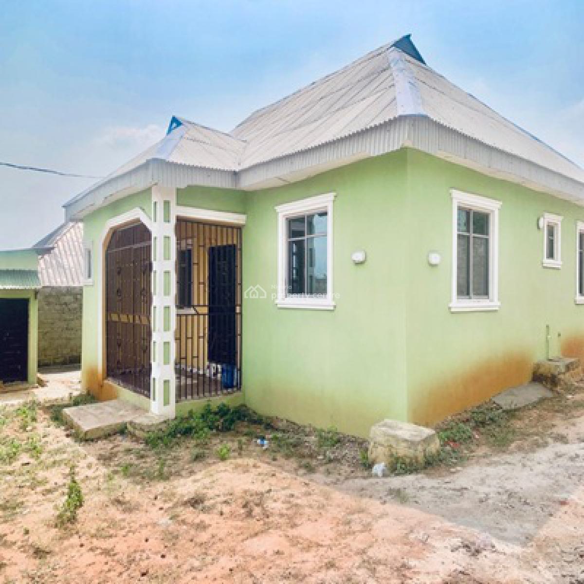 3 Bedroom  Bungalow with a Mini Flat, Arigbajo,ifo,, Ifo, Ogun, Detached Bungalow for Rent