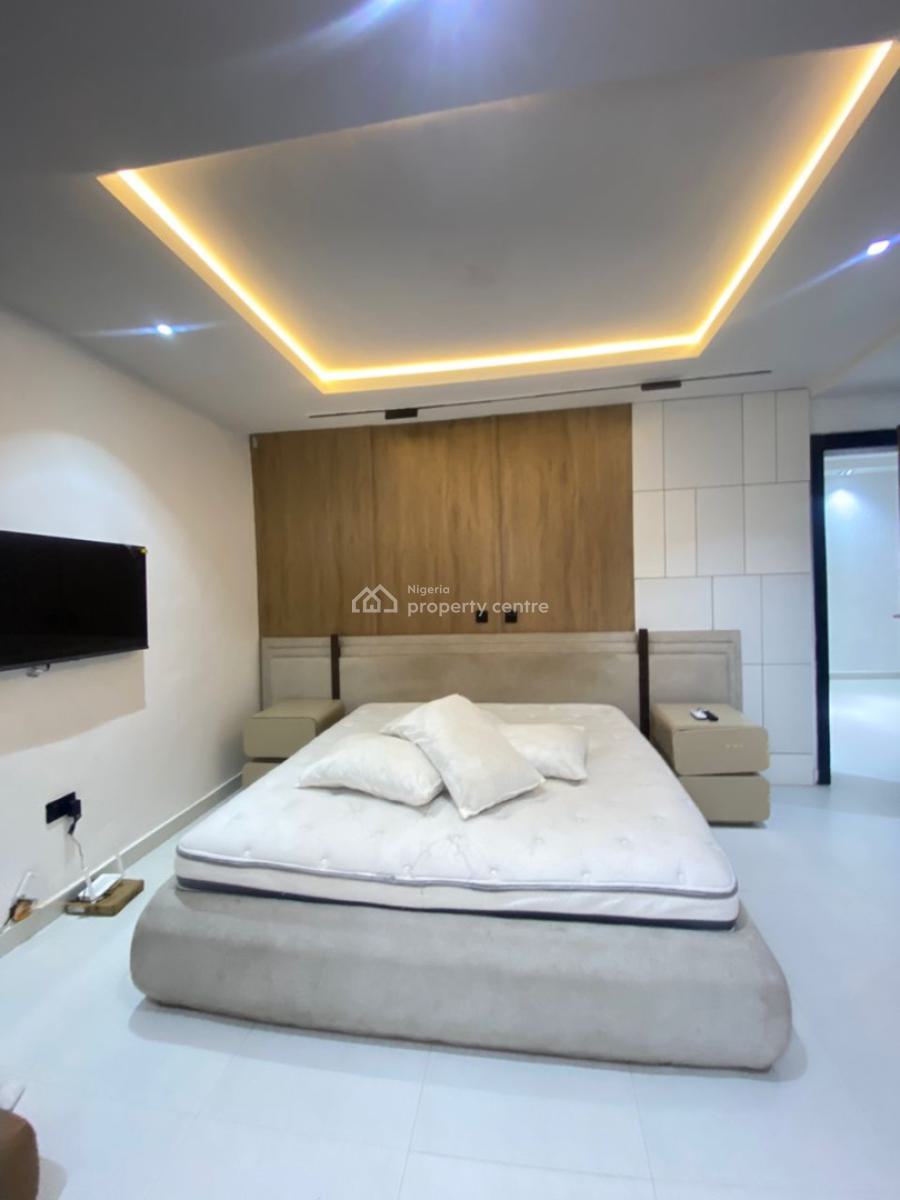 Beautiful 2 Bedroom Apartment with Swimming Pool., Ikate, Lekki, Lagos, Flat / Apartment for Rent