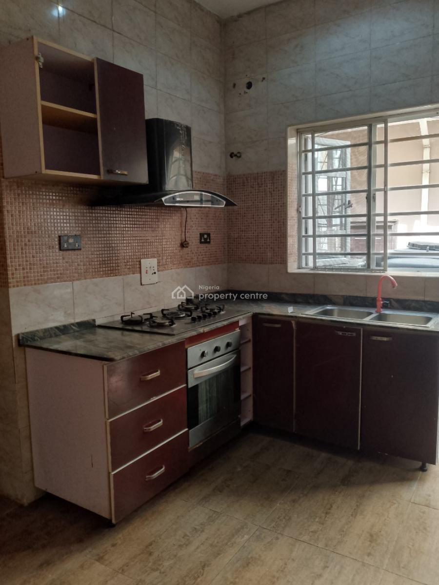 Beautiful Shared Apartment, Ikota Villa Estate, Lekki, Lagos, Self Contain (single Rooms) for Rent