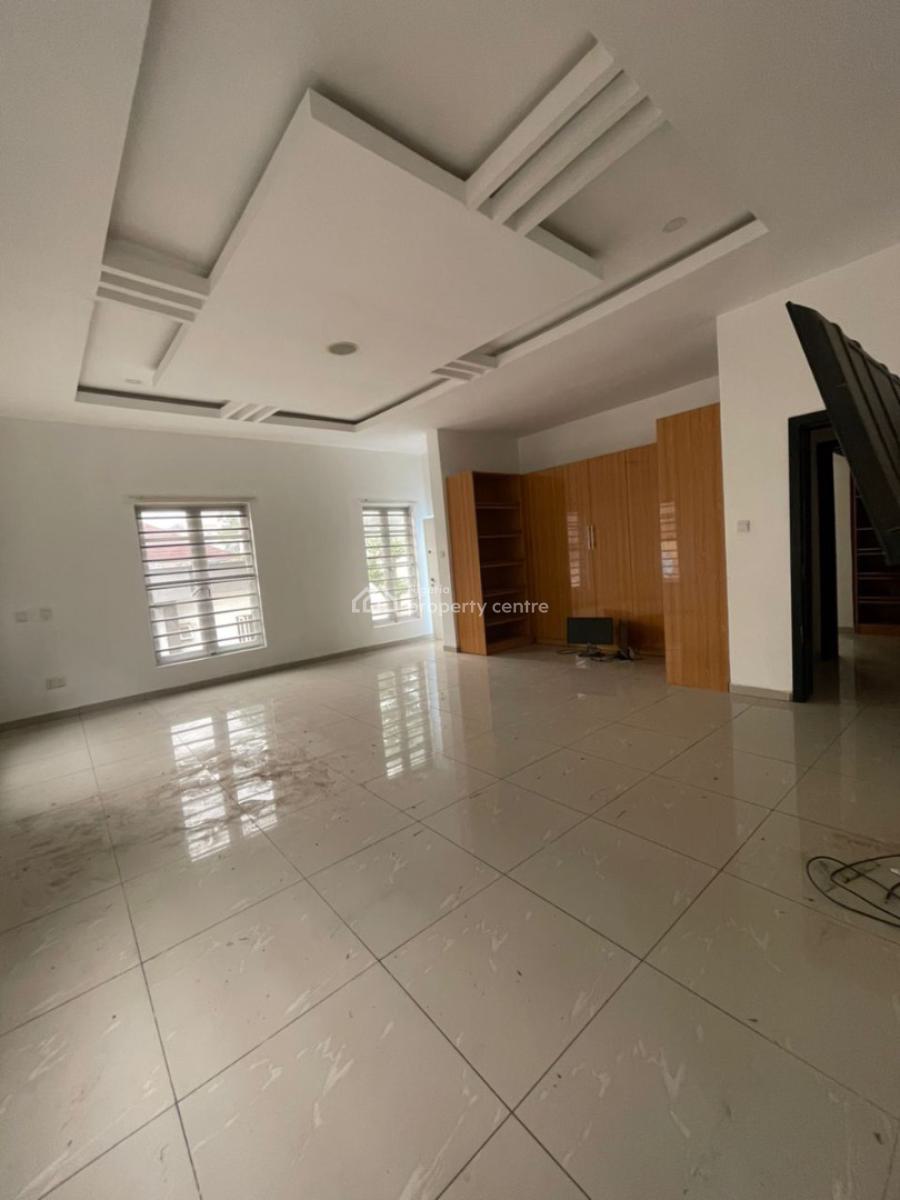 Specious 5 Bedrooms Fully Detached Duplex with Bq, Ikota, Lekki, Lagos, Commercial Property for Rent