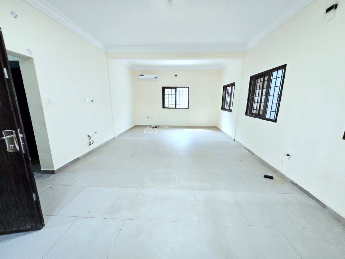 Well Finished Serviced 3 Bedroom Flat, Lekki Phase 1, Lekki, Lagos, Flat / Apartment for Rent