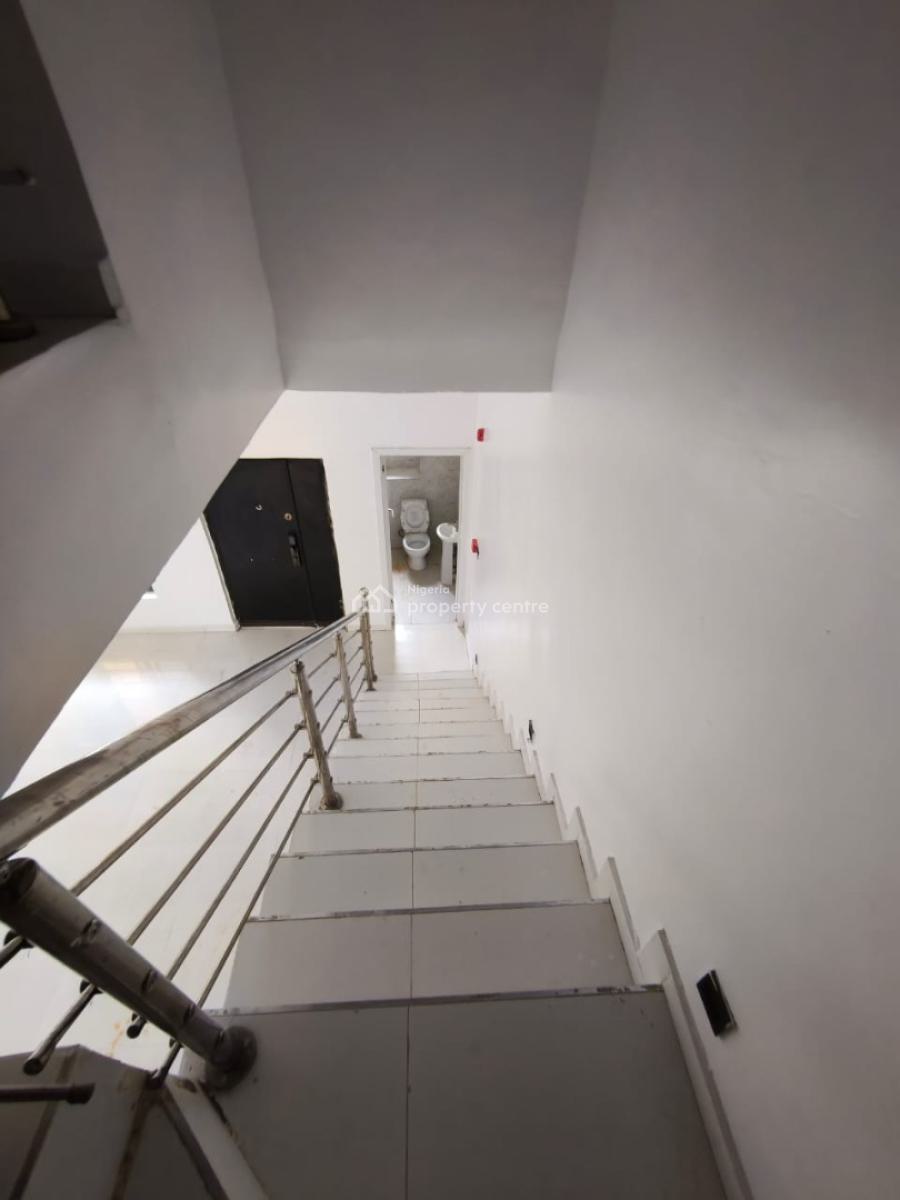 Luxury and Spacious Four 4 Bedroom Terraced House, Dr Kennedy Okonkwo, Osapa London, Osapa, Lekki, Lagos, Terraced Duplex for Rent
