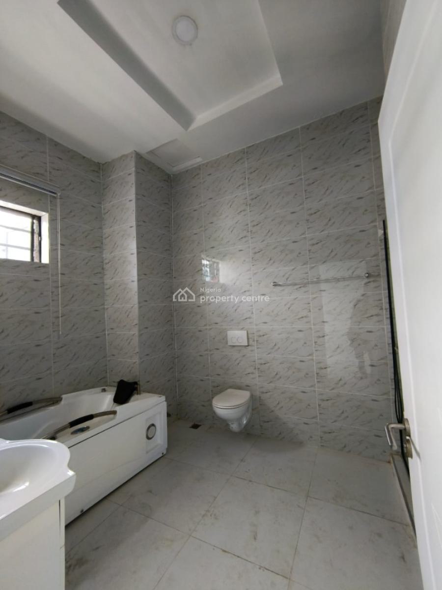 Luxury and Spacious Four 4 Bedroom Terraced House, Dr Kennedy Okonkwo, Osapa London, Osapa, Lekki, Lagos, Terraced Duplex for Rent