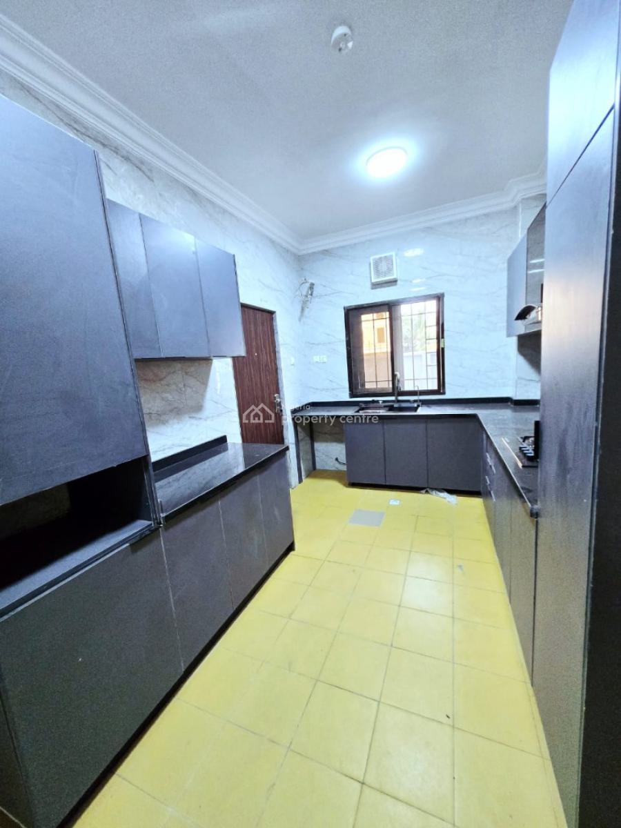 Luxury 3 Bedroom Apartments with Bq, Lekki Phase 1, Lekki, Lagos, Flat / Apartment for Rent