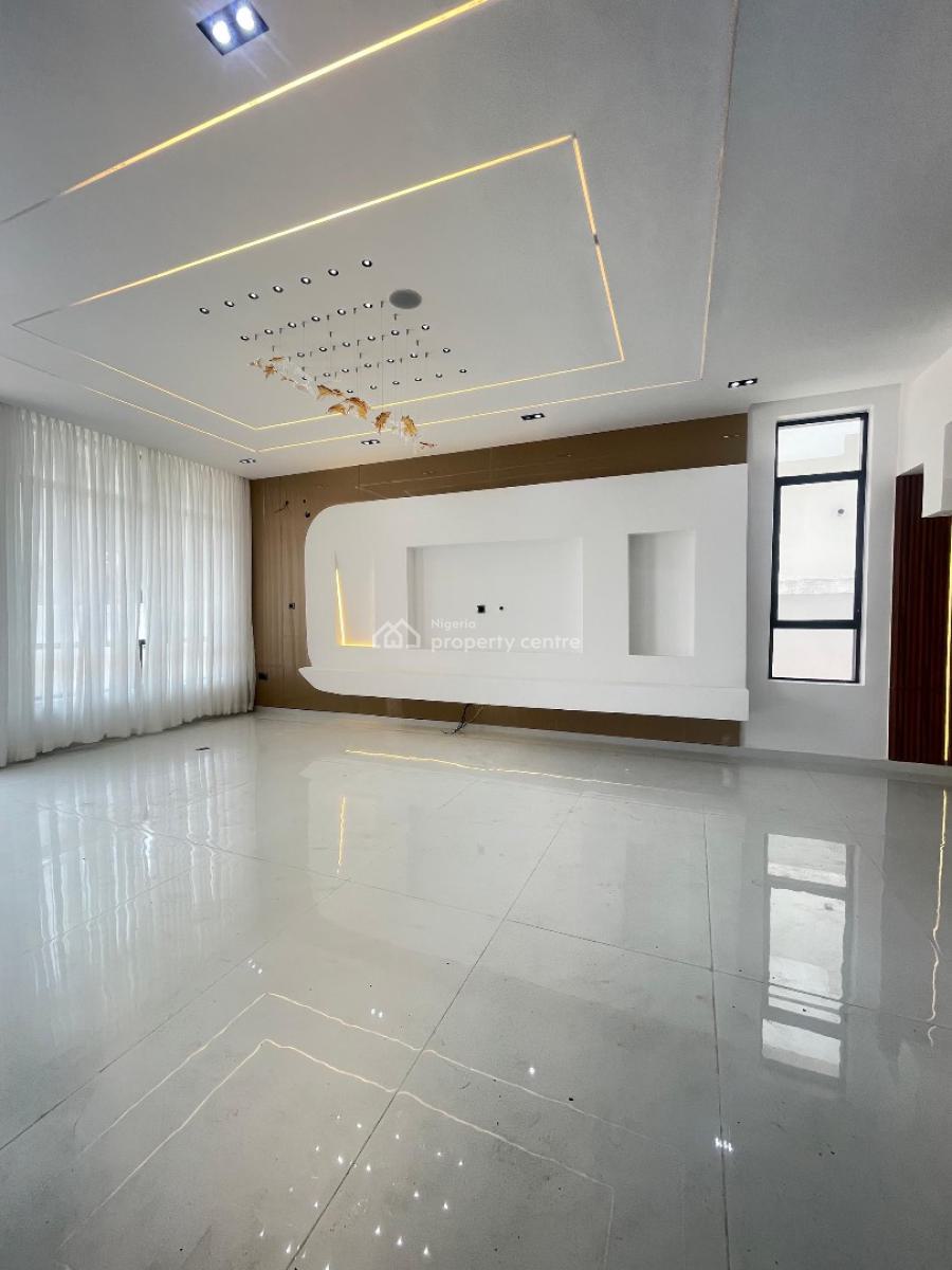 Exquisite Spacious 5 Bedroom Fully Detached Duplex(bq)in Secured Estate, Chevron, Lekki, Lagos, Detached Duplex for Sale