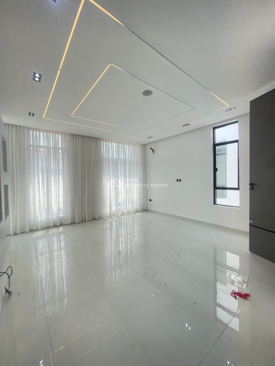 Exquisite Spacious 5 Bedroom Fully Detached Duplex(bq)in Secured Estate, Chevron, Lekki, Lagos, Detached Duplex for Sale