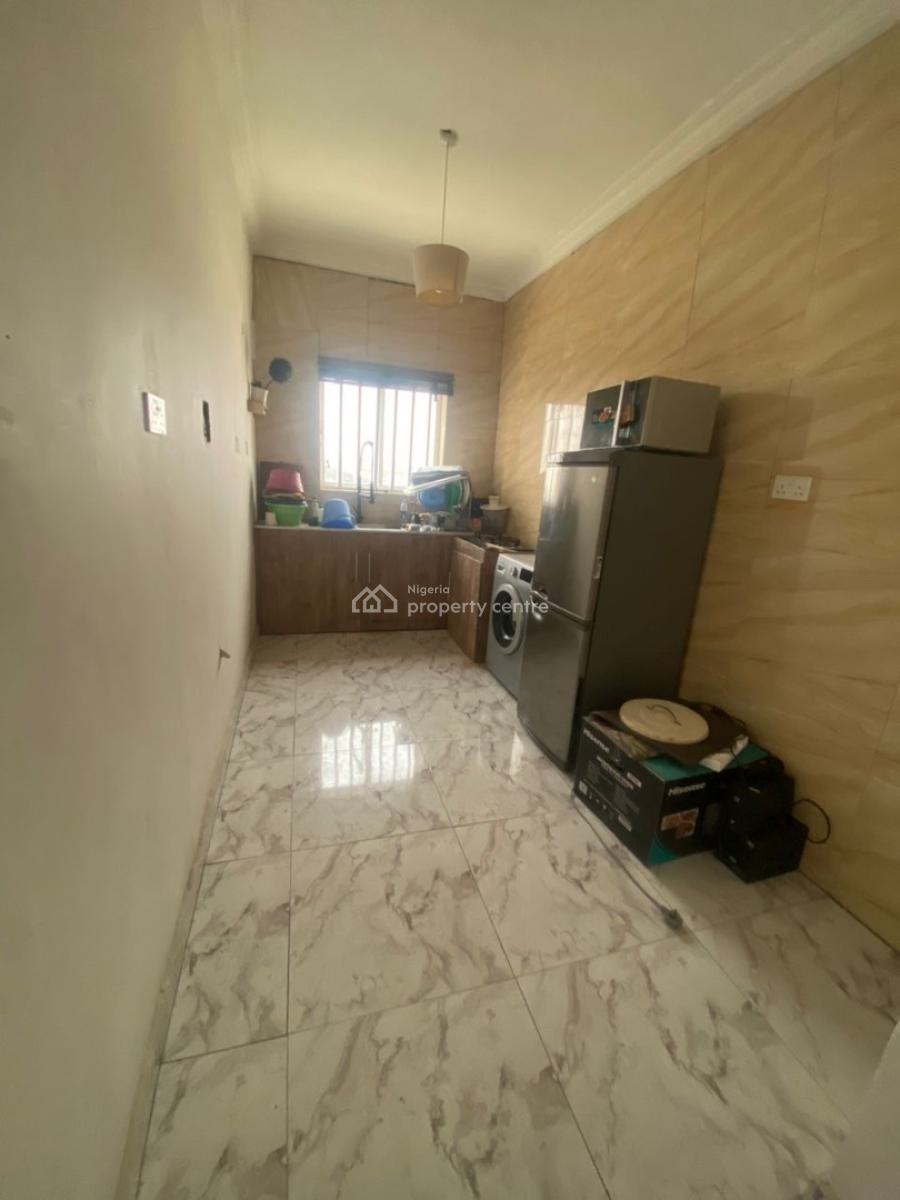 Serviced 2 Bedrooms Apartment with Fitted Kitchen Cabinets, 24 Hours Light, Ikate, Lekki, Lagos, Flat / Apartment for Rent