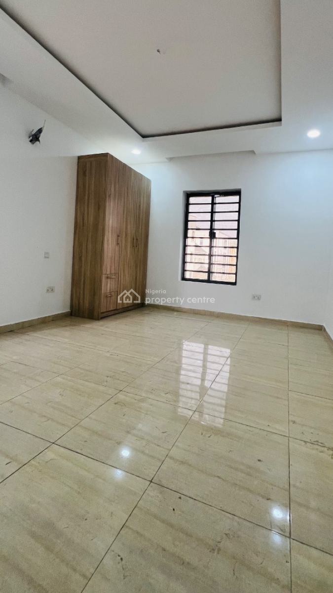 Brand New 3 Bedrooms Apartment, Ologolo, Lekki, Lagos, Flat / Apartment for Rent