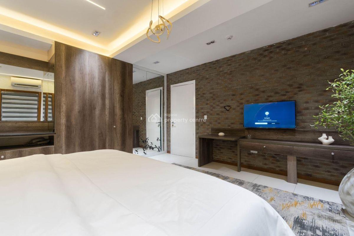 Luxury  One Bedroom Apartment, Lekki Phase 1, Lekki, Lagos, Flat / Apartment Short Let