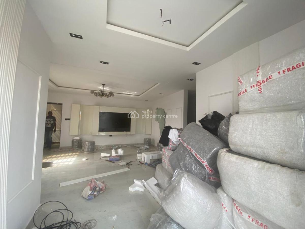 Fully Furnished 3 Bedrooms Apartment, Lekki Phase 1, Lekki, Lagos, Flat / Apartment for Rent